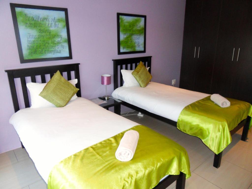 Haus Holzapfel Hotel Beaufort West Bilik gambar