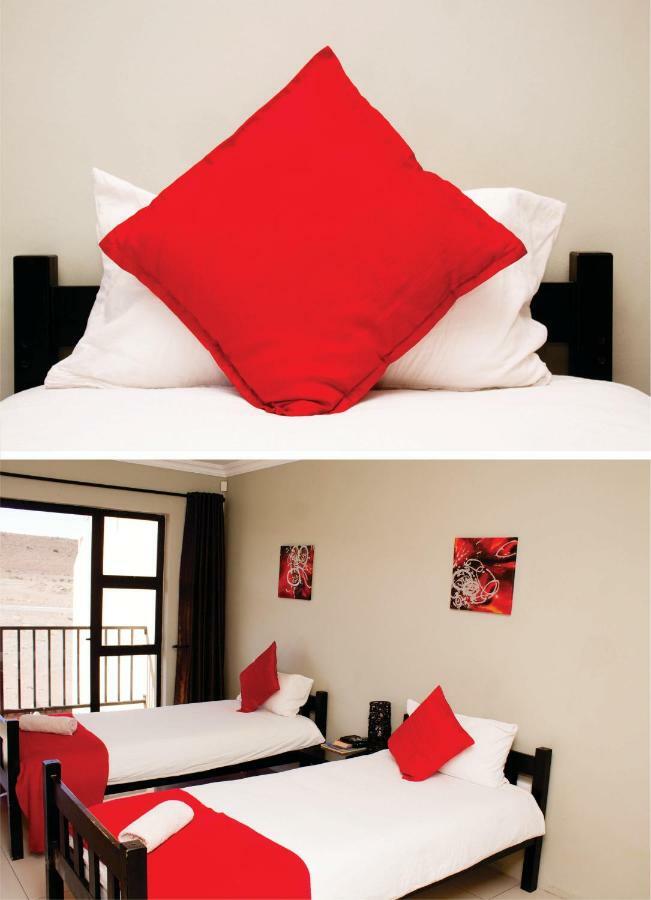 Haus Holzapfel Hotel Beaufort West Luaran gambar