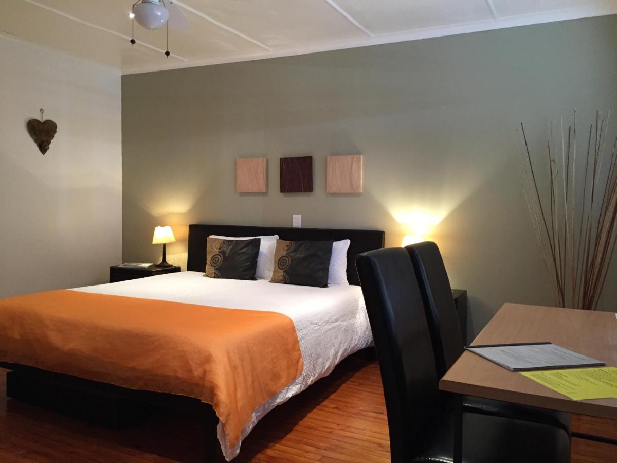 Haus Holzapfel Hotel Beaufort West Luaran gambar
