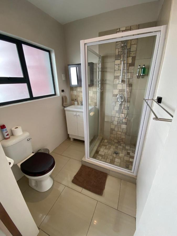Haus Holzapfel Hotel Beaufort West Luaran gambar
