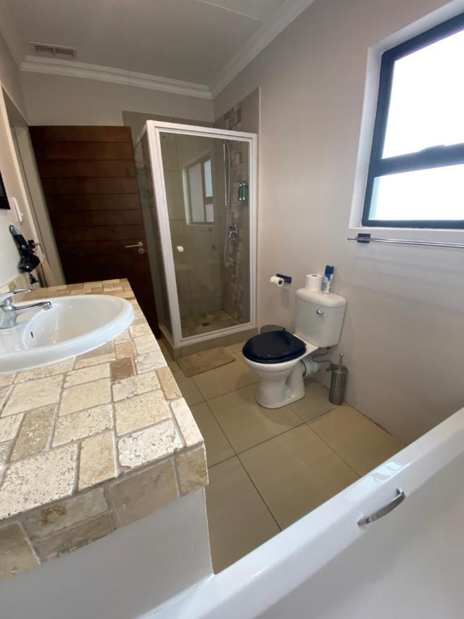 Haus Holzapfel Hotel Beaufort West Luaran gambar