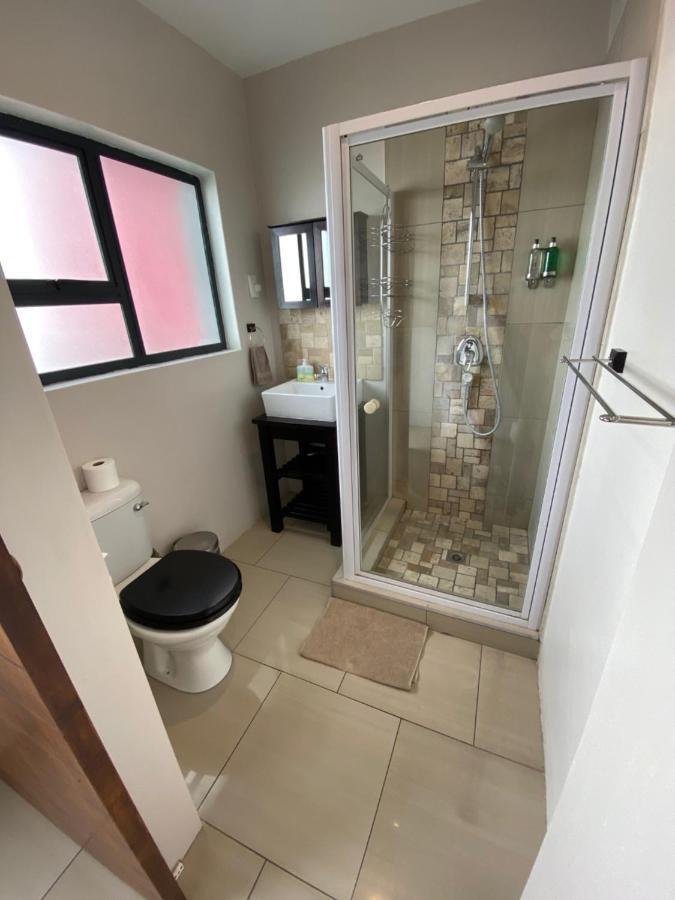 Haus Holzapfel Hotel Beaufort West Luaran gambar